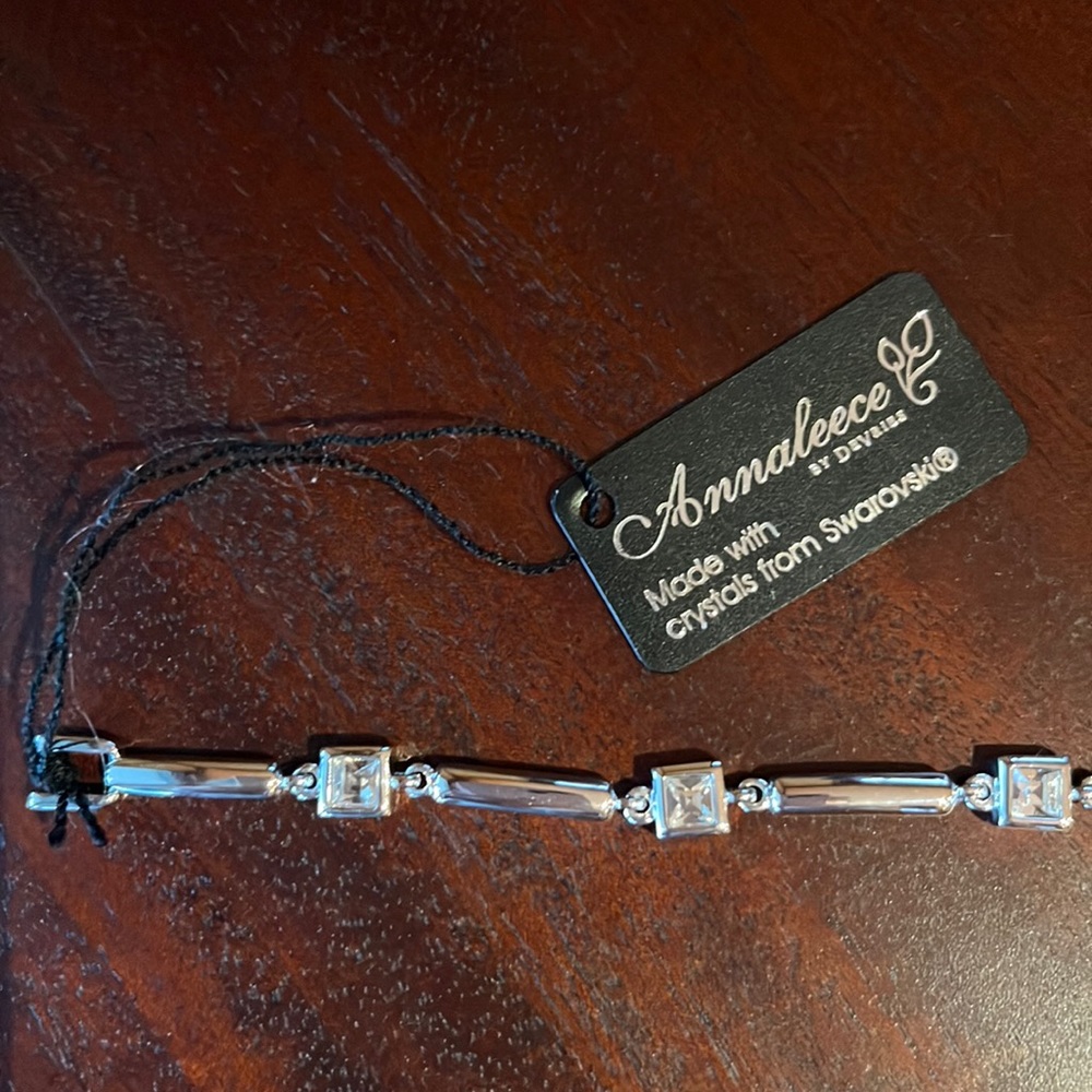 Annaleece - silver bracelet with Swarovski Crystal